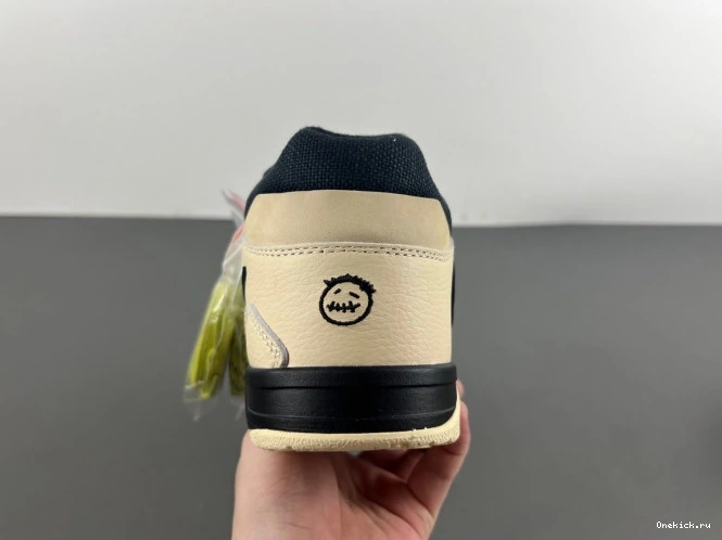 One Kick Jordan FZ8117-102 x Jumpman TR Travis Scott Jack 0729